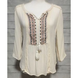 Maurices 3/4 sleeve Aztec style blouse